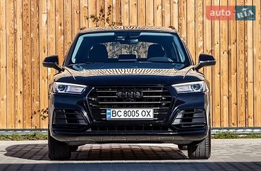 Внедорожник / Кроссовер Audi Q5 2017 в Львове