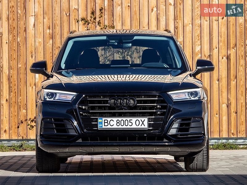 Внедорожник / Кроссовер Audi Q5 2017 в Львове