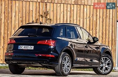 Внедорожник / Кроссовер Audi Q5 2017 в Львове