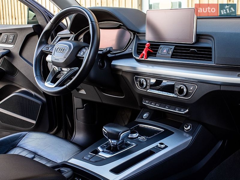 Внедорожник / Кроссовер Audi Q5 2017 в Львове