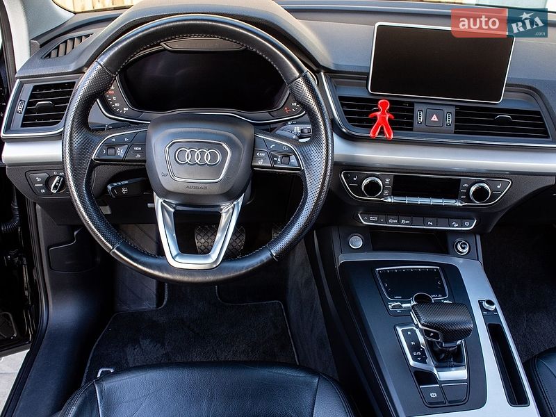 Внедорожник / Кроссовер Audi Q5 2017 в Львове