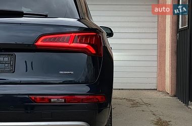 Внедорожник / Кроссовер Audi Q5 2019 в Львове