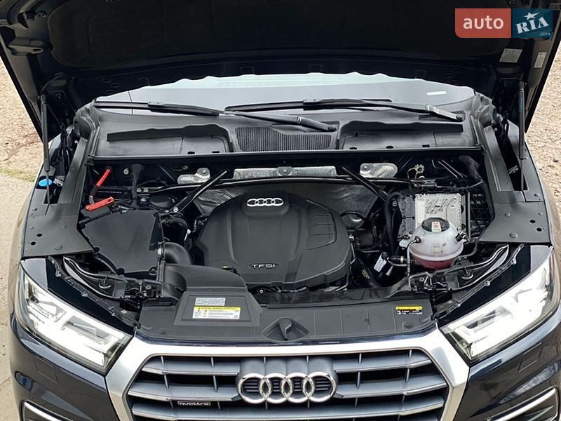 Внедорожник / Кроссовер Audi Q5 2019 в Львове