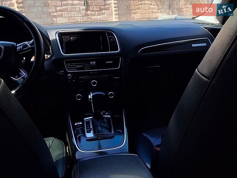 Внедорожник / Кроссовер Audi Q5 2013 в Павлограде