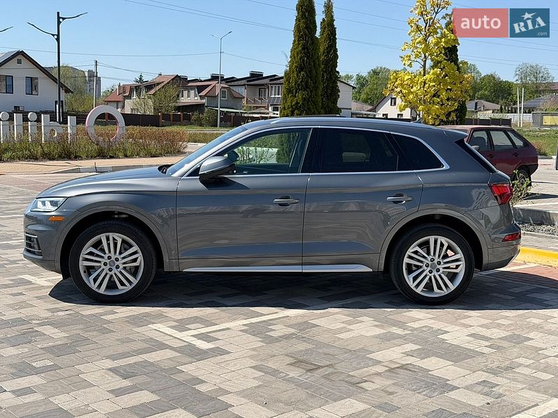 Внедорожник / Кроссовер Audi Q5 2018 в Киеве