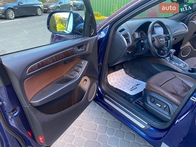 Внедорожник / Кроссовер Audi Q5 2016 в Луцке