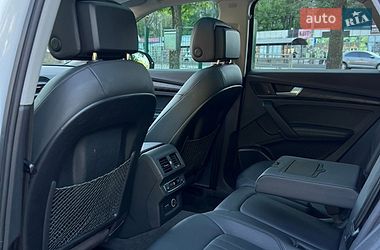 Позашляховик / Кросовер Audi Q5 2020 в Києві