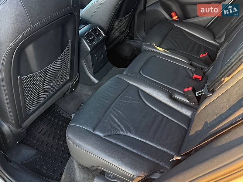 Внедорожник / Кроссовер Audi Q5 2015 в Киеве