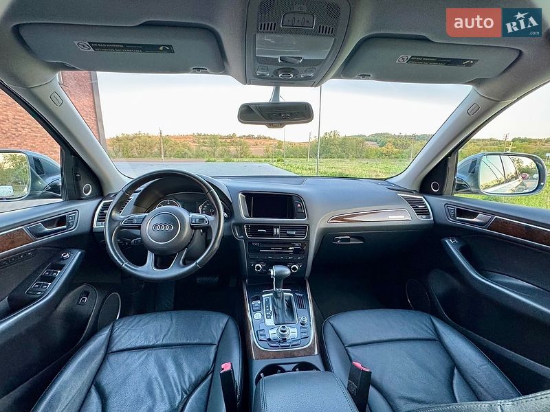 Внедорожник / Кроссовер Audi Q5 2015 в Черновцах