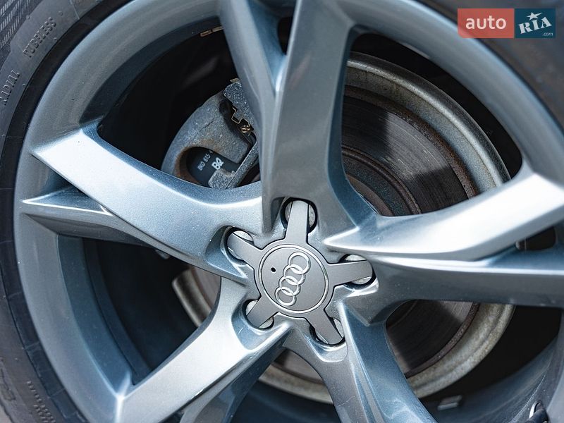 Внедорожник / Кроссовер Audi Q5 2014 в Львове