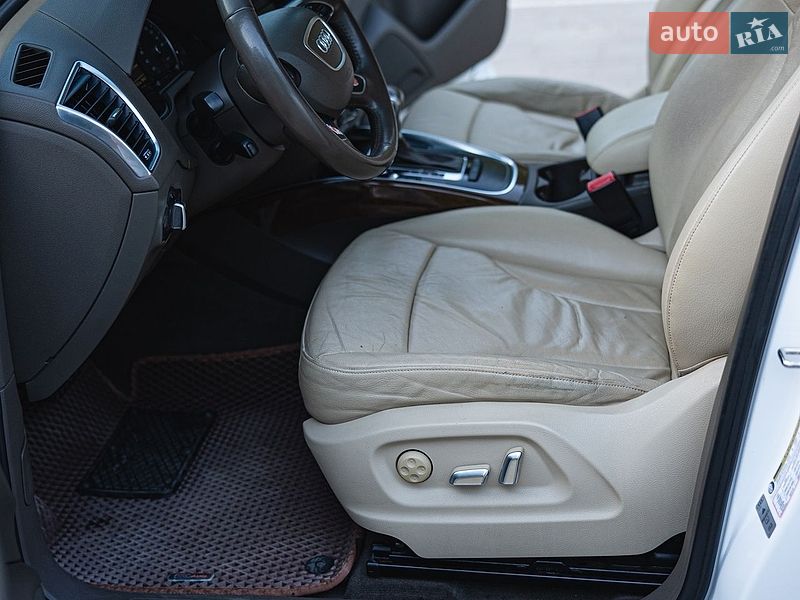 Внедорожник / Кроссовер Audi Q5 2014 в Львове