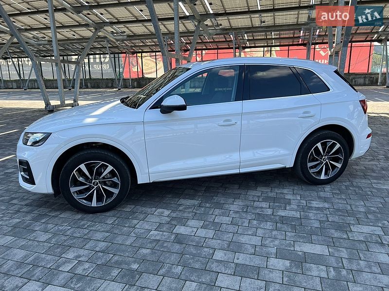 Внедорожник / Кроссовер Audi Q5 2020 в Львове