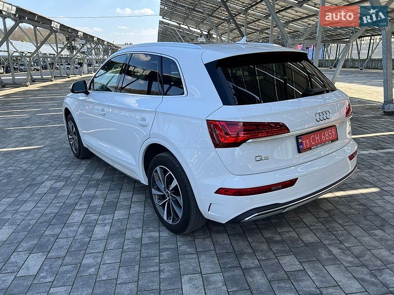 Внедорожник / Кроссовер Audi Q5 2020 в Львове