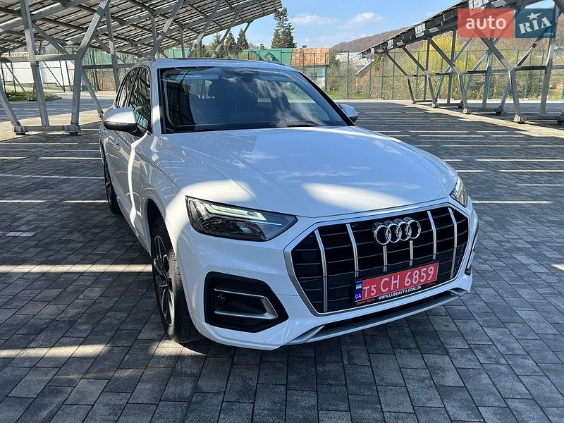 Внедорожник / Кроссовер Audi Q5 2020 в Львове