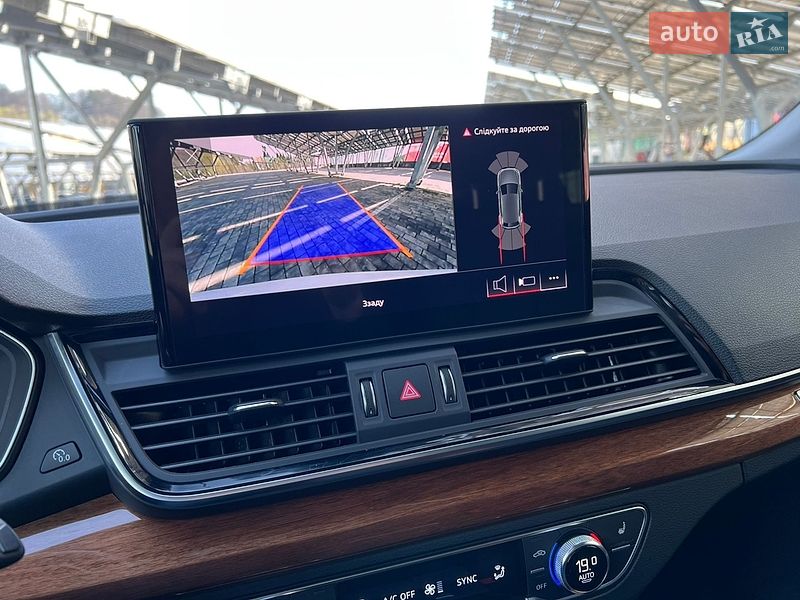 Внедорожник / Кроссовер Audi Q5 2020 в Львове