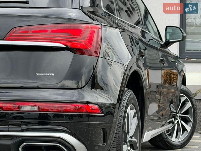 Внедорожник / Кроссовер Audi Q5 2024 в Дрогобыче