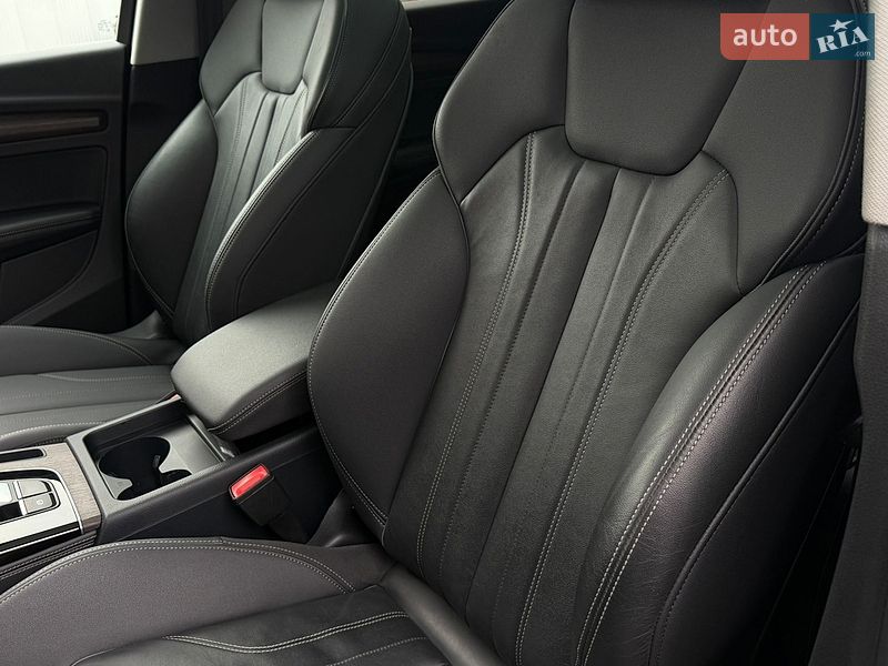 Внедорожник / Кроссовер Audi Q5 2024 в Дрогобыче