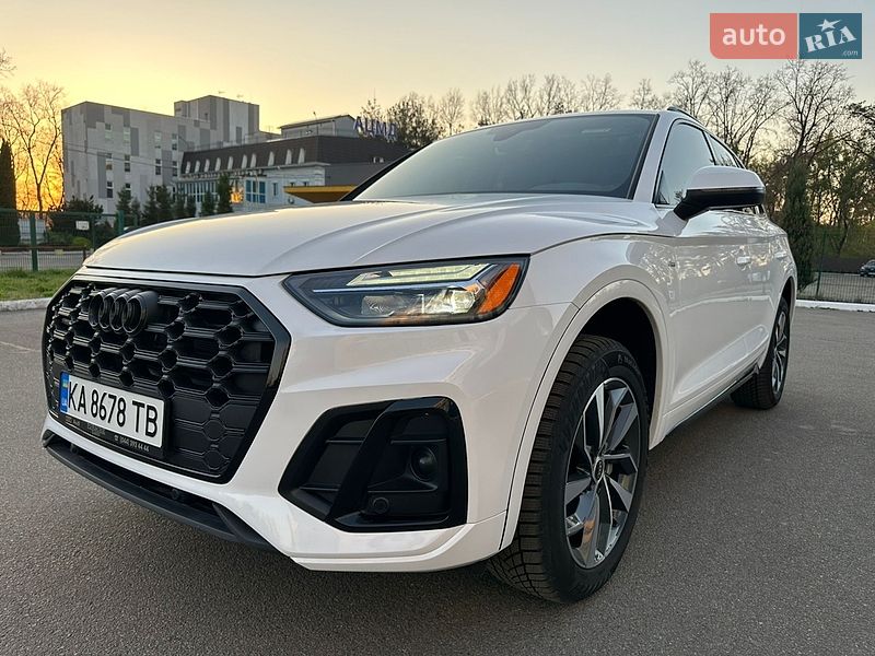 Внедорожник / Кроссовер Audi Q5 2024 в Киеве