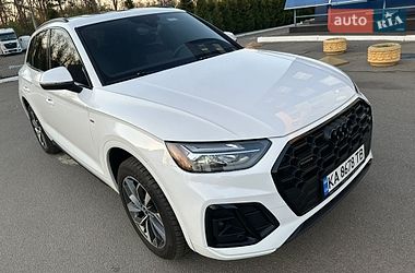 Внедорожник / Кроссовер Audi Q5 2024 в Киеве