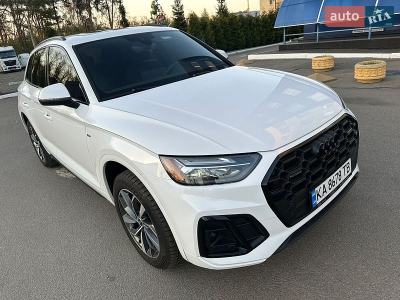 Внедорожник / Кроссовер Audi Q5 2024 в Киеве