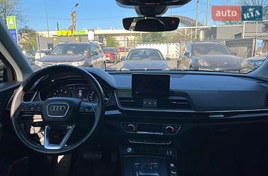 Внедорожник / Кроссовер Audi Q5 2019 в Виннице