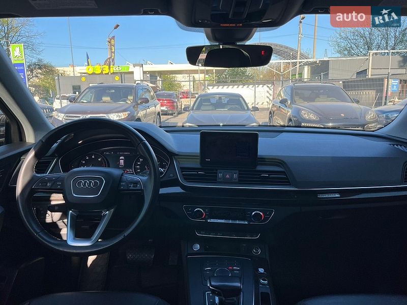 Внедорожник / Кроссовер Audi Q5 2019 в Виннице