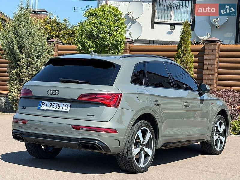 Внедорожник / Кроссовер Audi Q5 2023 в Киеве
