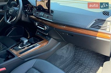 Внедорожник / Кроссовер Audi Q5 2023 в Киеве