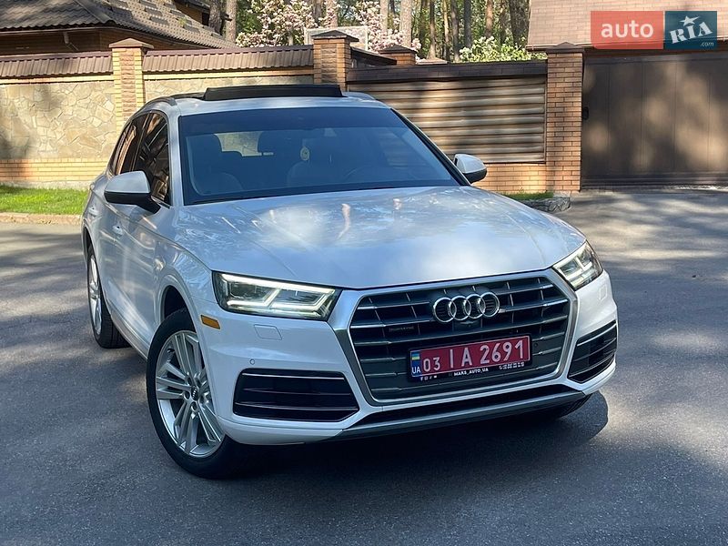 Внедорожник / Кроссовер Audi Q5 2017 в Чернигове