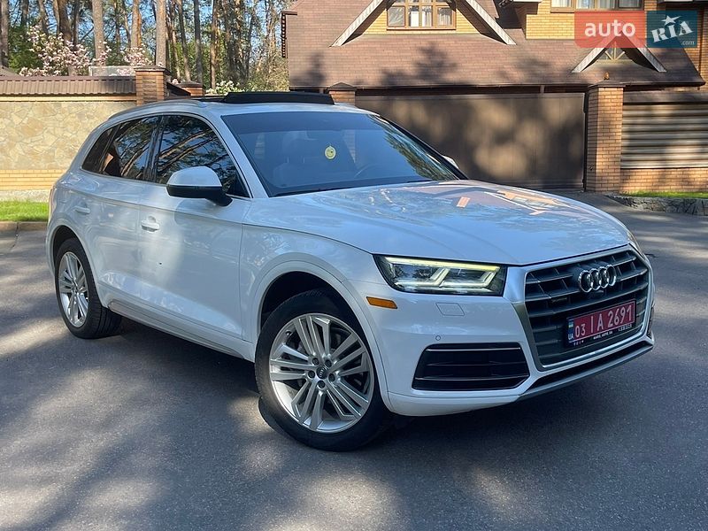 Внедорожник / Кроссовер Audi Q5 2017 в Чернигове