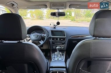 Внедорожник / Кроссовер Audi Q5 2015 в Полтаве