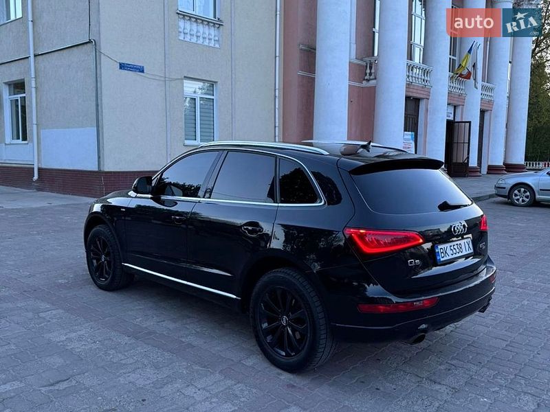 Внедорожник / Кроссовер Audi Q5 2013 в Ровно