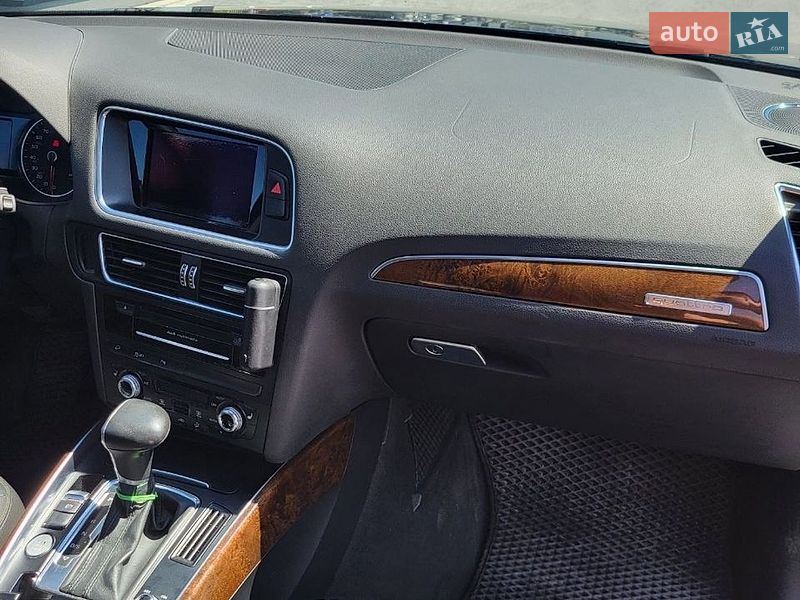 Внедорожник / Кроссовер Audi Q5 2014 в Львове