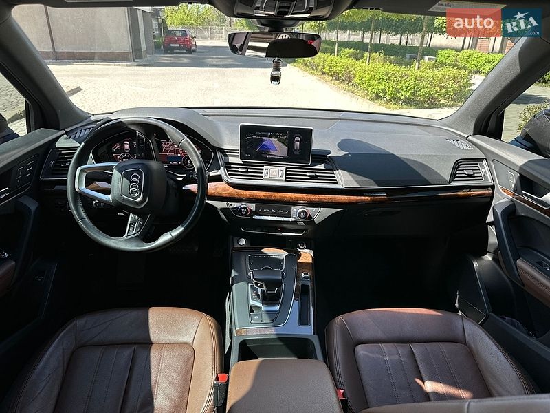 Внедорожник / Кроссовер Audi Q5 2019 в Ивано-Франковске