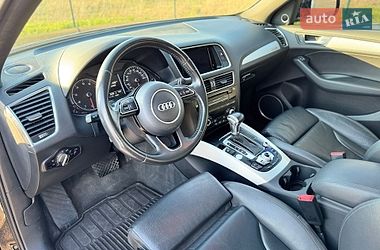 Внедорожник / Кроссовер Audi Q5 2016 в Ровно
