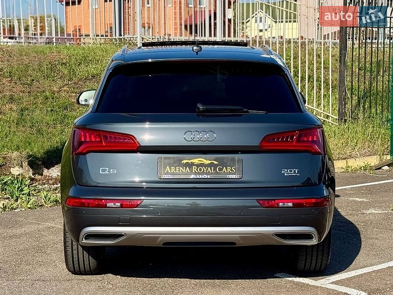 Внедорожник / Кроссовер Audi Q5 2017 в Киеве