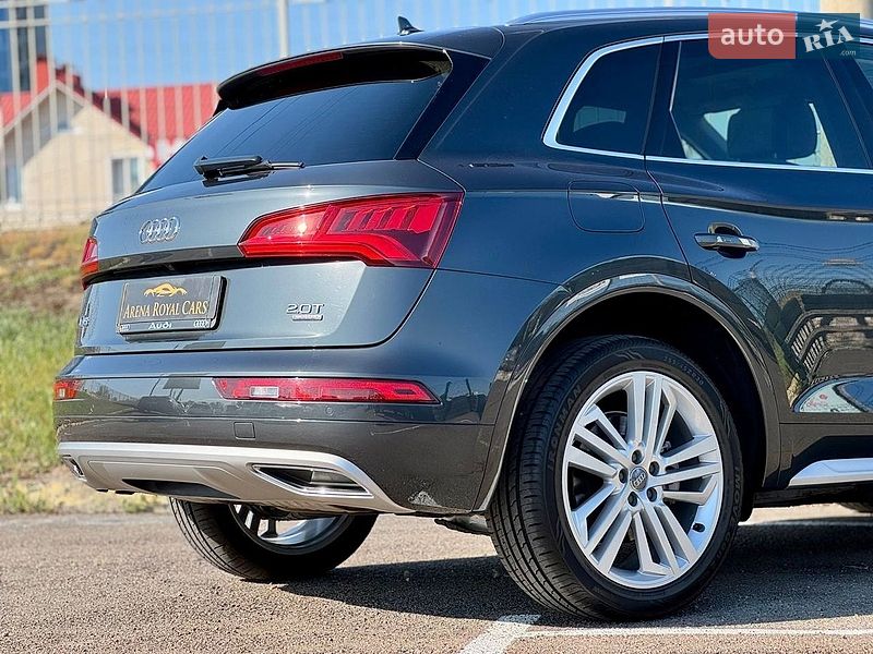 Внедорожник / Кроссовер Audi Q5 2017 в Киеве