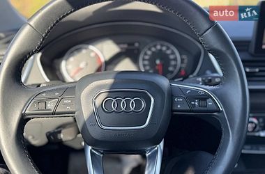 Внедорожник / Кроссовер Audi Q5 2017 в Киеве