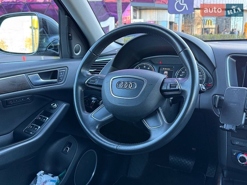 Внедорожник / Кроссовер Audi Q5 2016 в Киеве