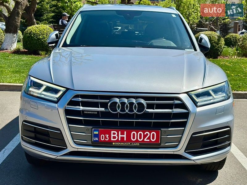 Внедорожник / Кроссовер Audi Q5 2019 в Киеве