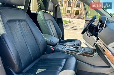 Внедорожник / Кроссовер Audi Q5 2019 в Киеве