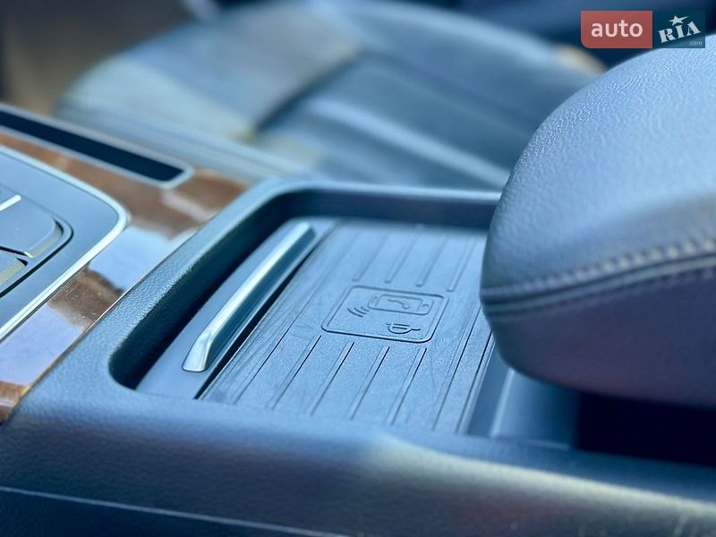 Внедорожник / Кроссовер Audi Q5 2019 в Киеве