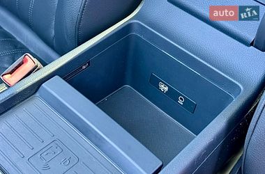 Внедорожник / Кроссовер Audi Q5 2019 в Киеве