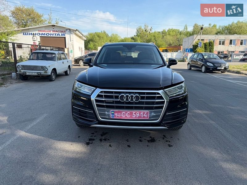 Внедорожник / Кроссовер Audi Q5 2017 в Львове