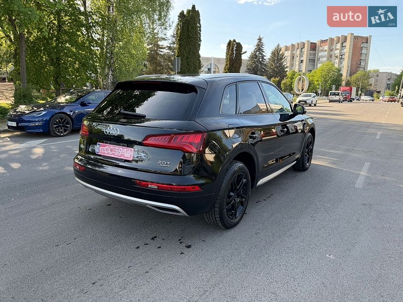 Внедорожник / Кроссовер Audi Q5 2017 в Львове