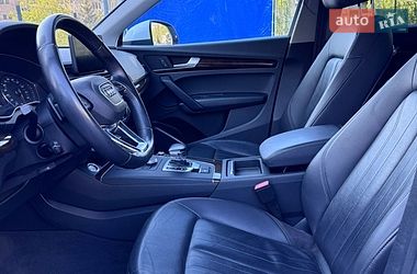 Внедорожник / Кроссовер Audi Q5 2019 в Киеве