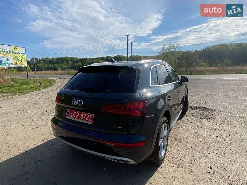 Внедорожник / Кроссовер Audi Q5 2019 в Львове