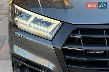 Внедорожник / Кроссовер Audi Q5 2019 в Днепре