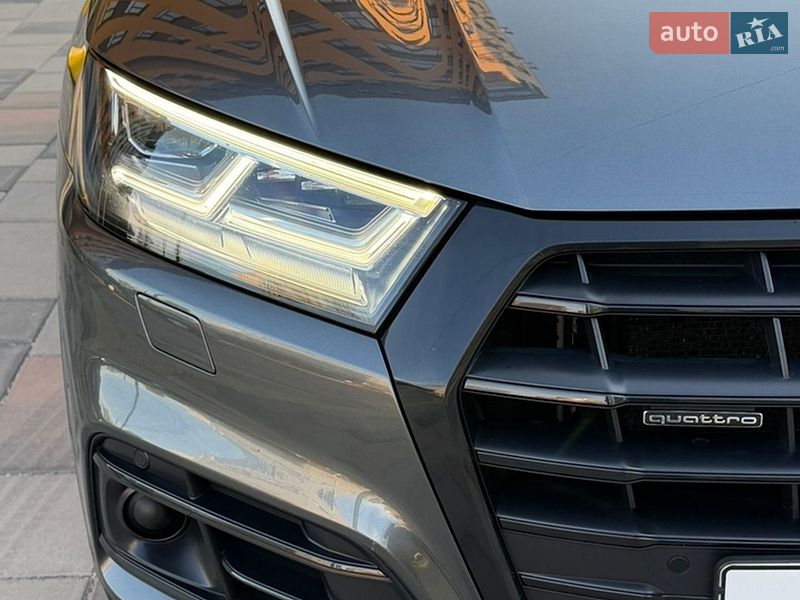 Внедорожник / Кроссовер Audi Q5 2019 в Днепре