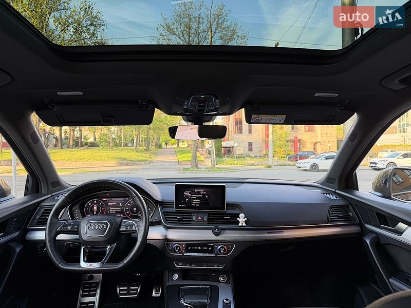 Внедорожник / Кроссовер Audi Q5 2019 в Днепре